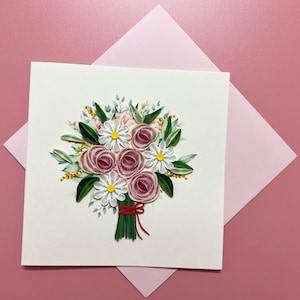 Carte de fleurs faite main - Carte de voeux florale unique pour les anniversaires, les anniversaires et les occasions spéciales - Fabriquée avec amour