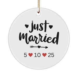 Gepersonaliseerd net getrouwd ornament, net getrouwd ornament, getrouwd ornament, kerstornament, familieornament, aangepast huwelijkscadeau