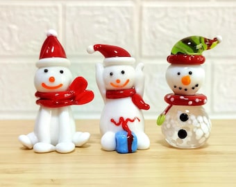 Handgjord snögubbefigur: Söt samlarprydnad för högtider, mini-vinterlanddekor, julbordsdekor, samlarobjekt i glas