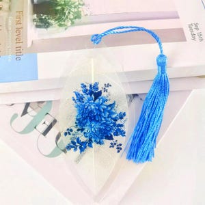 Elegant Leaf Vein Bookmark: Delicate Tassel & Exquisite Hand Drawn Patterns, Ideal Gift for Bookworms, Handmade Nature Reading Accessory