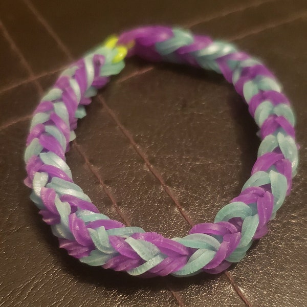 Custom rubber band bracelets