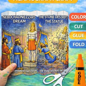 Könnte beinhalten: Ein farbenfrohes Agamograph-Bastelprojekt mit dem Titel "Nebukadnezars Traum", das eine biblische Geschichte illustriert. Das Bild enthält Text, einen Klebestift, eine Schere und Buntstifte. Anweisungen: Farbe, schneiden, kleben und falten.