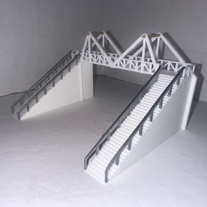 N - Scale Pedestrian Bridge / Walkway for Double Tracks! 1:160 Detailed Scenery