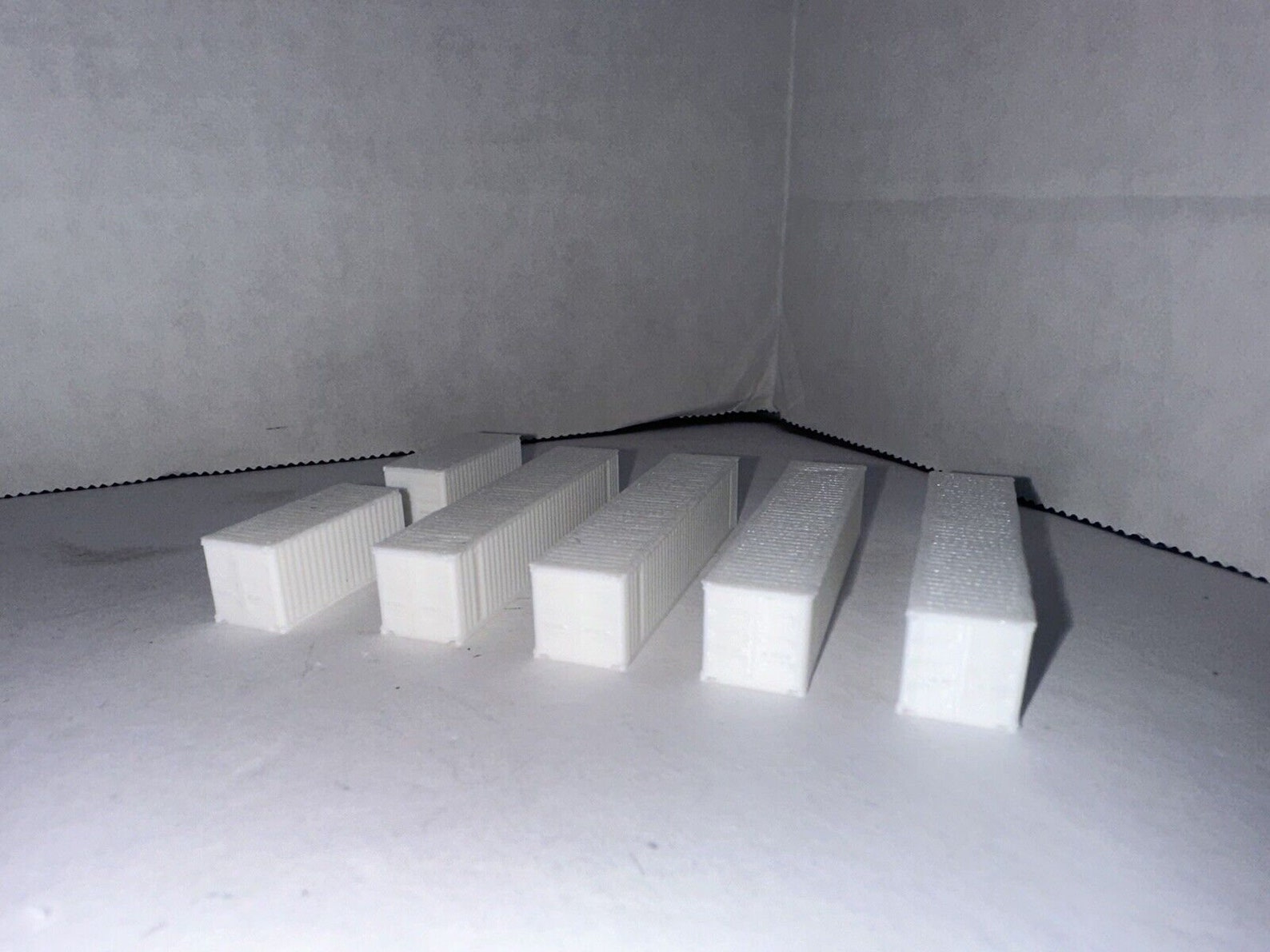 Z Scale Shipping Container 6 Pack White Unpainted 1:220 Detailed 40ft ...