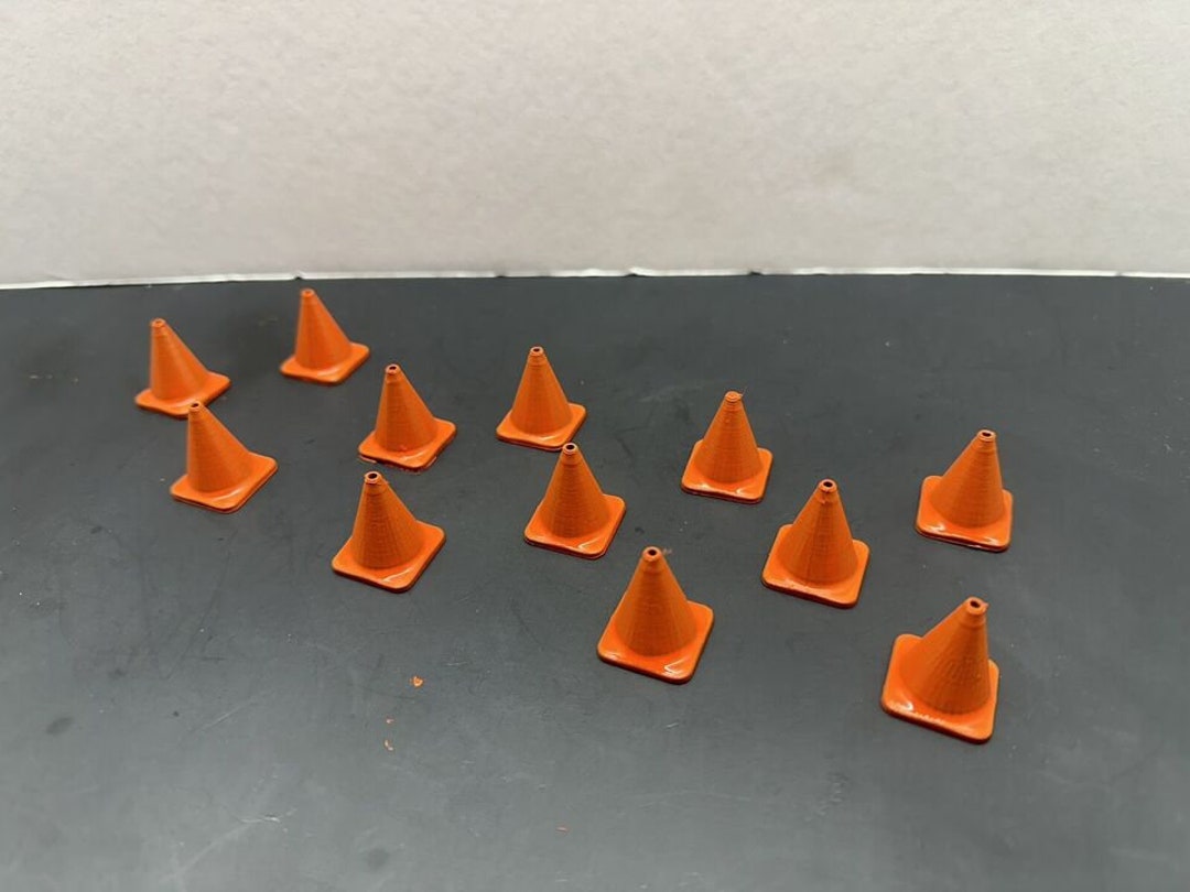20PCS Mini Decoration Simulated Traffic Cones For 1