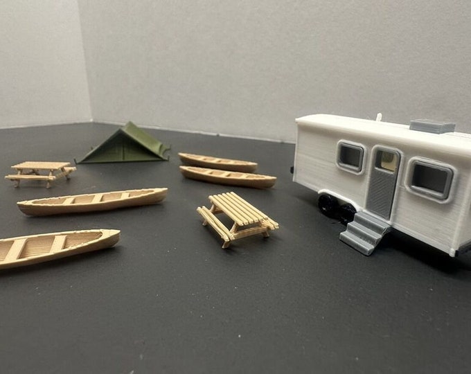 HO Scale Camping Set with 1:87 Camper / Mobile Home RV, Canoes, Tent & Picnic Tables Outdoor Diorama