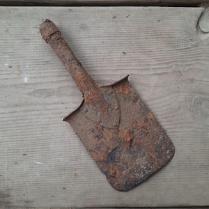 Original WW1 Russian Imperial Army Trenching Shovel 1910s, Metal Detected Rusted Not Cleaned, Vintage Entrenching Tool, Great War Relic