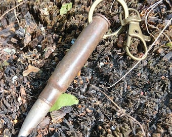Vintage Souvenir Schlüsselanhänger, Einzigartige WW2 Bullet Metall Mit Schöner Patina Erkannt