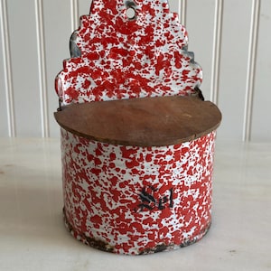 French Enamel salt (SEL) box with wood lid and red splatter design