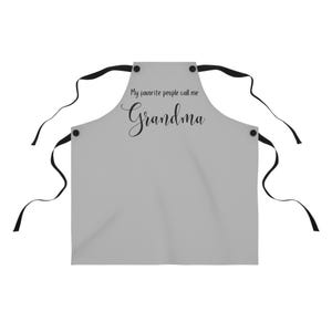 Personalized Grandma Apron - Perfect Gift for Baking, Cooking, Mother&#39;s Day, Grandparent&#39;s Day, Family Celebrations