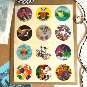 Folha de adesivos vintage Lisa Frank dos anos 80, edição para colecionadores, Betty Boop, Pégaso, Unicórnio, Dragão, Panda, Dançarina de Doces, Sapo Coração de Arco-Íris S104