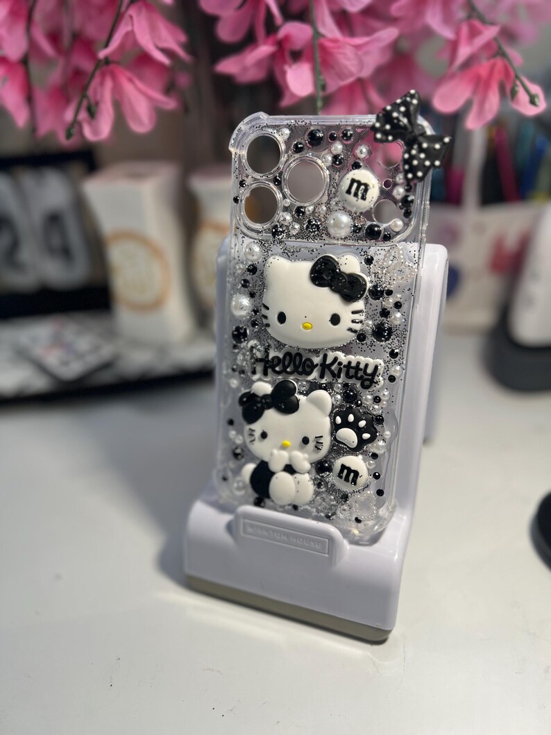 Hello Kitty Diamond Cell Phone Case: Trendy Custom iPhone 17 pro max case afbeelding 6