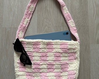 Crochet checkered shoulder bag