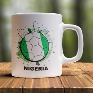 Nigeria Fußball-Landbecher, Team Nigeria-Kaffeetasse, nigerianische Flaggenbecher, Becher für Nigeria-Fan, Fußballkaffeetasse, nigerianischer Fußballliebhaber Geschenk