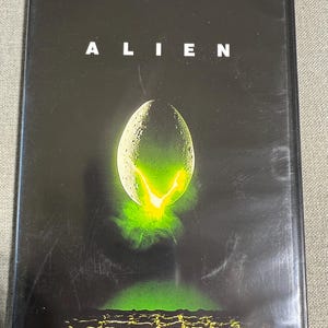 Alien (1979) DVD | Sci-Fi Horror Classic | Ridley Scott Film | Xenomorph Survival Movie | Single-Disc Edition