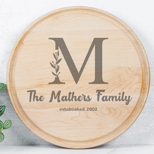 Personalized Round Charcuterie Board; Personalized Wedding Gift, Housewarming Gift, Cutting Board, New Home Gift , Bridal Shower Gift