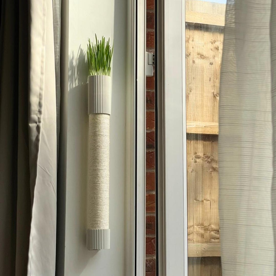 Minimalist Wall Cat Scratcher | Sisal Rope & Cat Grass Planter - Etsy