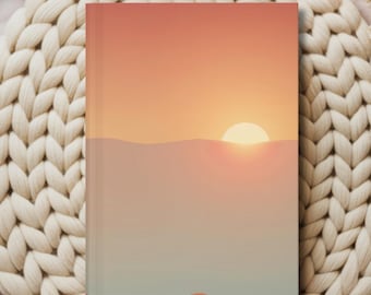 Cuaderno de tapa dura "Atardecer en el desierto": un diario con un paisaje minimalista y cálido para escribir, tomar notas diarias, agradecer, planificar y reflexionar.