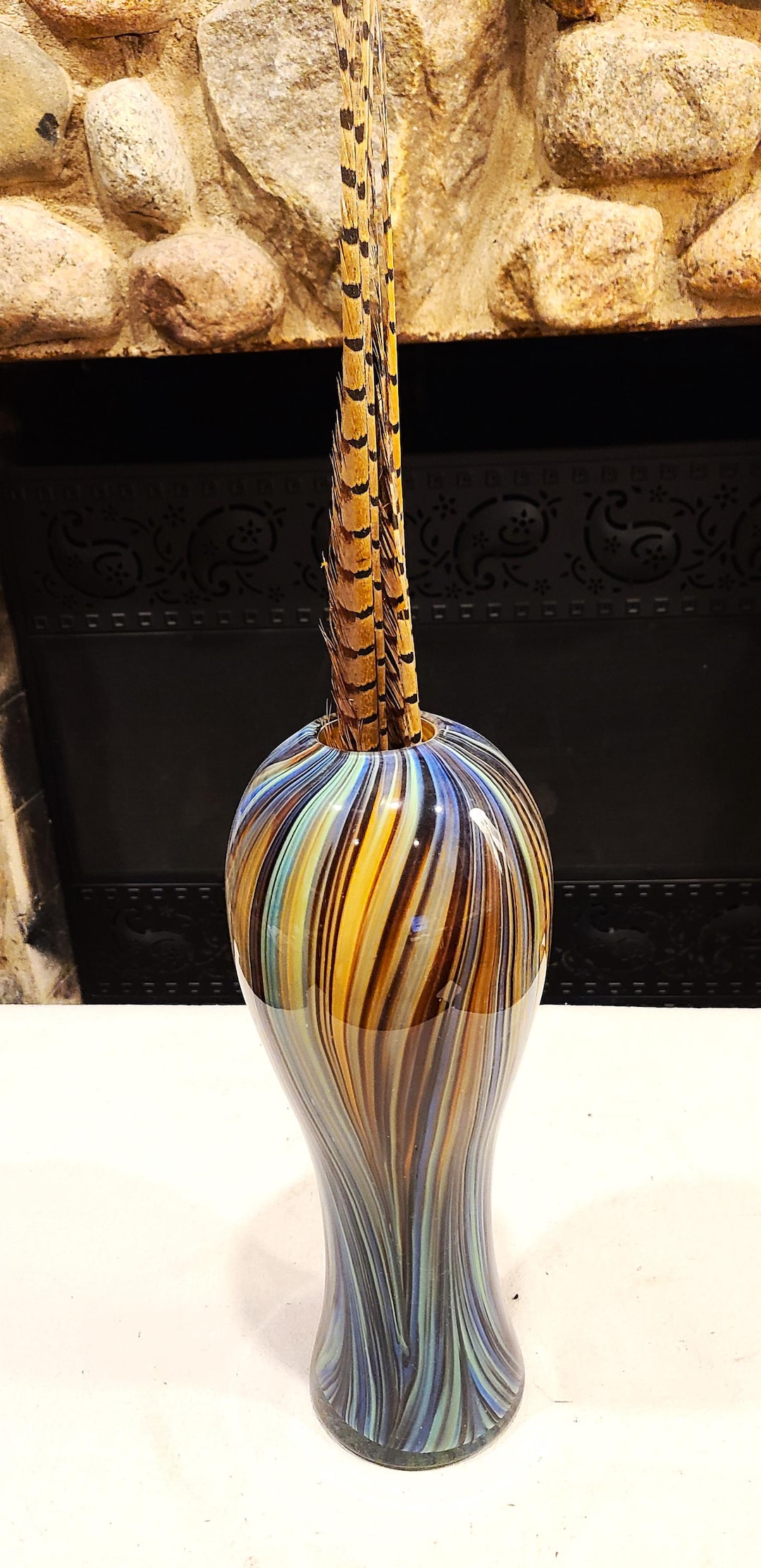 ミッドセンチュリーモダンアートガラス花瓶、良好な状態、高さ14インチ