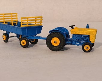 マッチボックス No.50 ジョンディアトラクターとNo.51 トレーラー