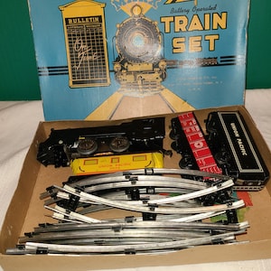Conjunto de trem da União do Pacífico de estanho da década de 1930, motor a vapor operado por bateria de Marx