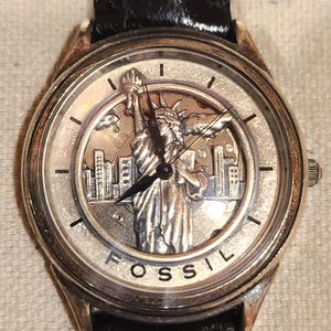 Reloj Fossil Vintage &quot;Estatua de la Libertad&quot; edición limitada como nuevo en su caja