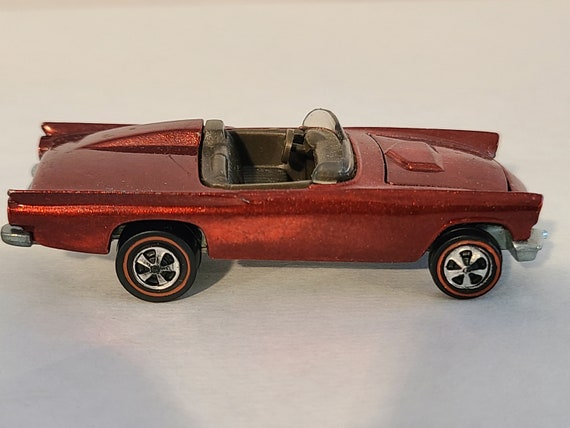 1969年製ホットウィール レッドライン「クラシック Tバード