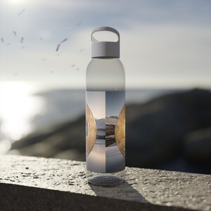 100% エコガラスウォーターボトル - お気に入りの飲み物をスタイリッシュに持ち運べる、旅行愛好家へのギフトに最適です。