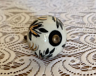 Beautiful Ceramic Ivory Black Gold Spherical Door Drawer Knob Pull . Craft Supply for Furniture cabinets Cupboards Dresser Crafts