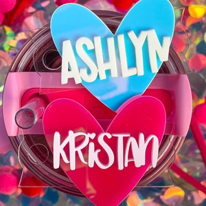 Cute Heart Tumbler Lid Name Tag Toppers Personalized Acrylic Name Plate for Lid Stocking Stuffer Gift Valentines Day Gift