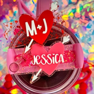 Cute Heart Tumbler Lid Name Tag Toppers Personalized Acrylic Name Plate for Lid Stocking Stuffer Gift
