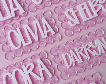 Llavero con nombre, etiqueta con nombre, etiqueta con nombre para mochila, llavero, llavero personalizado, llavero a medida, llavero con nombre personalizado, llavero acrílico