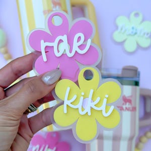 Flower Tumbler Lid Name Tag Tumbler Topper Personalized Acrylic Name Plate for Tumbler Lid Water Bottle Tag