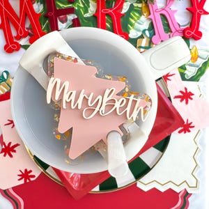 Christmas Tree Tumbler Topper Lid Name Tag Toppers Personalized Acrylic Name Plate for Tumbler Lid Water Bottle Tag Gift for Her