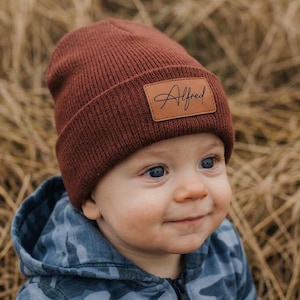 Personalized Baby Beanie, Custom Name Beanie for Toddler, Knit Winter Hat with Leather Patch, Baby Shower Gift, First Christmas Gift