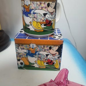 Walt Disney Classics Mickey the Winning team mug very rare Brand New Football