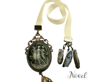 Craigh Na Dun Inspired Bookmark: Velvet Ribbon & Stone Cameo