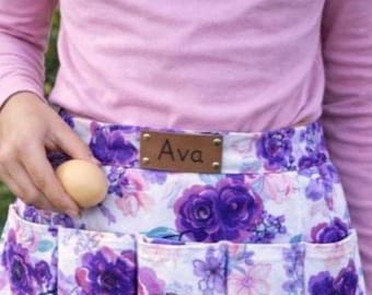Egg Gathering Apron Youth With 8 Pockets, Custom Leather Patch, Backyard Chicken Helper Keeper Gift, Personalized, Custom Leather Name Tag