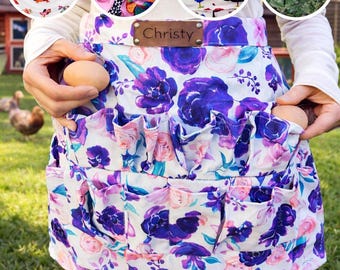 Personalized Egg Gathering Apron Adult With 12 Pockets, Custom Leather Patch, Backyard Chicken Keeper Gift, Mother's Day Gift