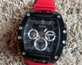 Working Rare GUESS Callanen Red‎ Watch And Red Leather Strap Ladies 25mm Fit 6.5 Working Rare GUESS Callanen Red Watch and Red Leather Strap  main image 2