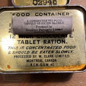 WWII Era Canadian Army Emergency Field Ration Milk Chocolate Tablets Sealed 1945