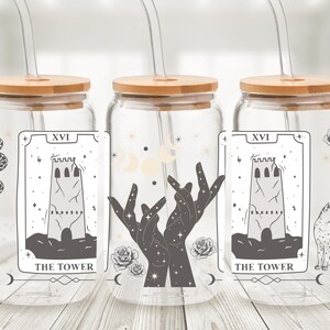 Lata de cristal de los Arcanos Mayores del Tarot de La Torre - Vaso con pajita y collage de cartas del Tarot - Taza de café helado de adivinación - Regalo gótico de bruja