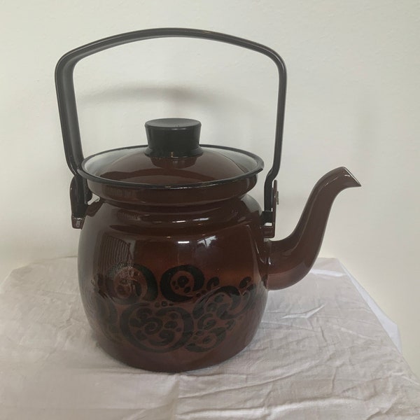 Vintage Finel Arabia Enamel Tea Kettle by Kaj Franck - Retro Floral Design in Brown with Black Motif