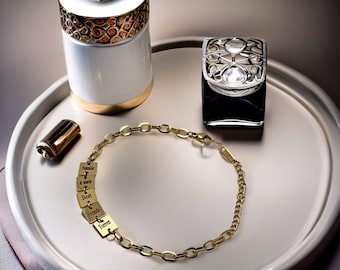Pulsera grabada personalizada, pulsera de la amistad de acero inoxidable chapada en oro de 18 quilates.