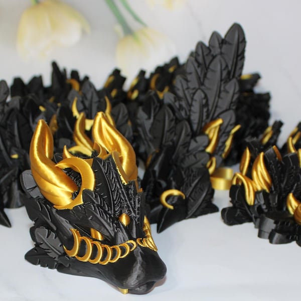 3D Printed Articulated 2 color Lunar Dragon Fidget Toy