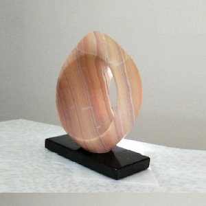 Escultura de estilo libre de alabastro, Escultura abstracta moderna, Alabastro único, Esculturas abstractas en miniatura, Grandes esculturas de piedra,