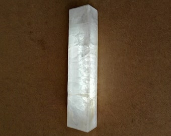 Crystal White Alabaster Slim Wall Sconce Lighting, lámpara de pared moderna, luminaria hecha a mano, lámpara LED con decoración de pared de piedra.