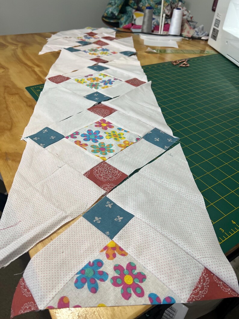 Chain Table Runner Pattern: Beginner-friendly Quilt Block (digital PDF ...