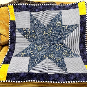Handmade Baby Boy Star Quilt Playtime Nursery Blanket Soft & cuddly Baby Shower Gift for Crib or Toddler Blanket for Expectant Mom