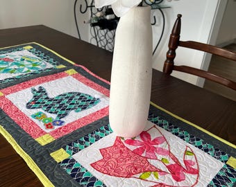 Handmade Easter Table Runner: Quilted Bunny & Floral Decor